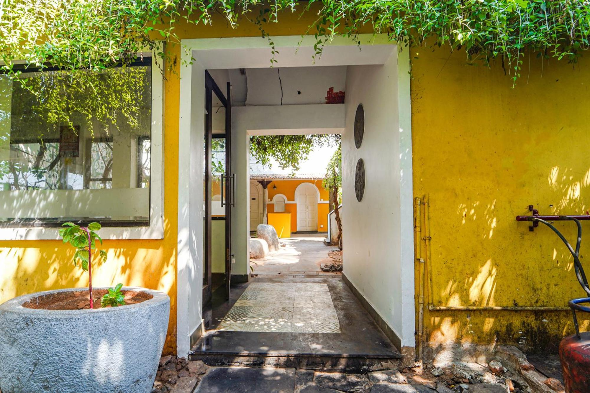 Fabexpress Le Aham Boutique - Auroville Beach - 600M Pondicherry Exterior foto
